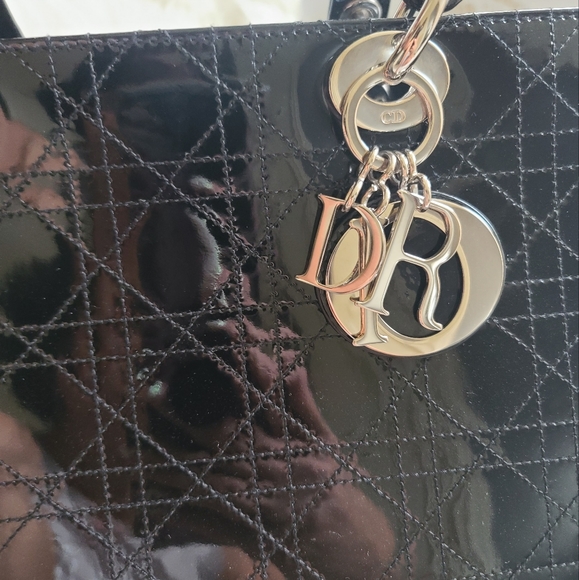 Large Lady Dior Patent bag, almost new! - Picture 2 of 4